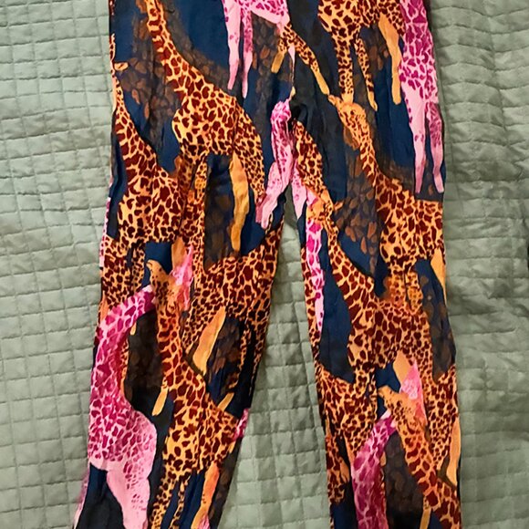 Farm Rio Pants - Picture 2 of 3